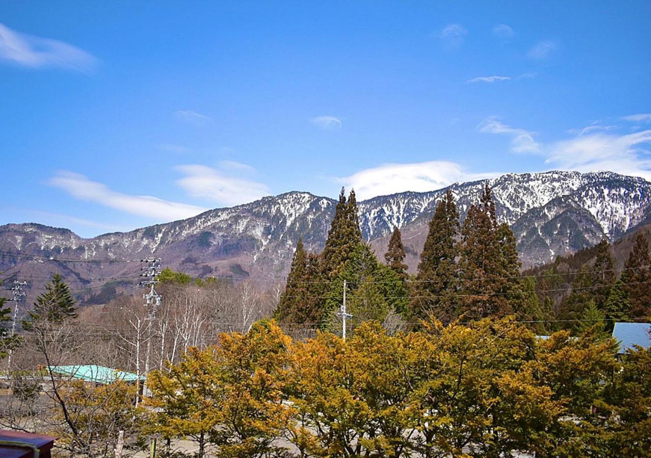 筋肉と自然と遊ぶ宿 田島館 Hotel Takayama  Room photo