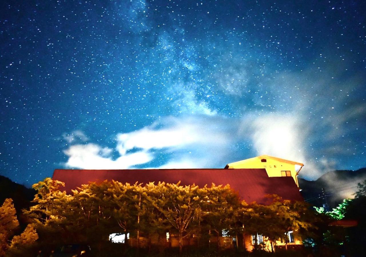 筋肉と自然と遊ぶ宿 田島館 Hotel Takayama  Exterior photo